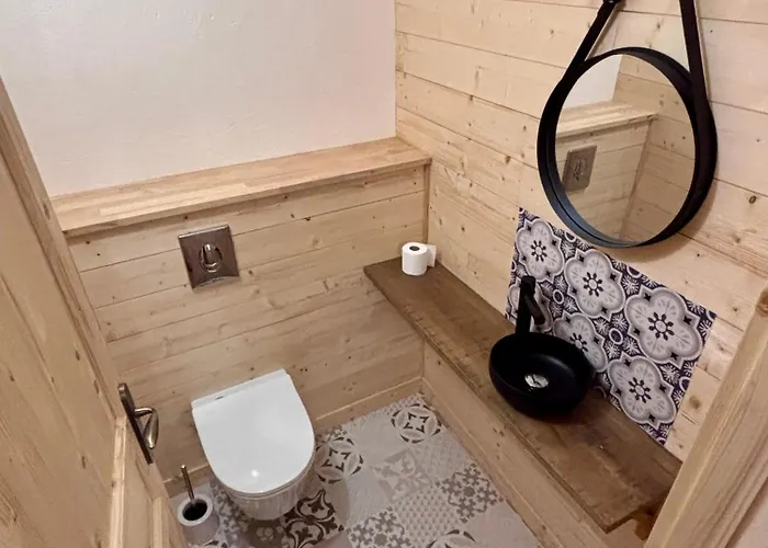 Prázdninový dům De Charme De 23 Couchages Montchal